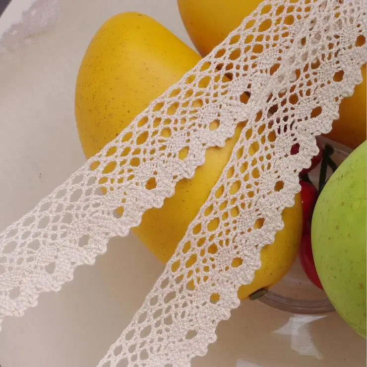 10 meter wide 2.5cm Beige Lace Trimming Sewing Crafts Cotton Lace Ribbon Beige Color DIY Handmade,Wedding Party/Craft & Gift
10 meter wide 2.5cm Beige Lace Trimming Sewing Crafts Cotton Lace Ribbon Beige Color DIY Handmade,Wedding Party/Craft & Gift