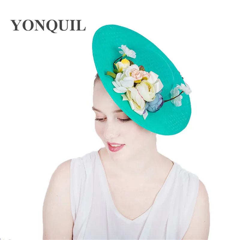 Imitation Sinamay Fascinator Hats with silk flower Kentucky Derby Wedding Cocktail Church Hairclips 30CM big size Women Headwear
Imitation Sinamay Fascinator Hats with silk flower Kentucky Derby Wedding Cocktail Church Hairclips 30CM big size Women Headwear