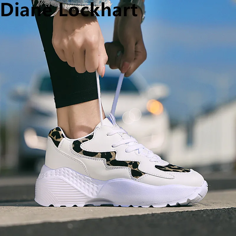 Shoes Women Spring NEW Women Casual Shoes Comfortable Platform Shoes Woman Sneakers Ladies Trainers chaussure Femme size 36-41
Shoes Women Spring NEW Women Casual Shoes Comfortable Platform Shoes Woman Sneakers Ladies Trainers chaussure Femme size 36-41