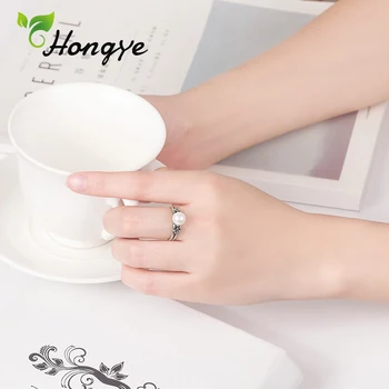 Vintage 925 Silver Ladies Ring Flower Decorative Brand Designer Girls Teenager Personalized Birthday Finger Ring Fashion Jewelry
Vintage 925 Silver Ladies Ring Flower Decorative Brand Designer Girls Teenager Personalized Birthday Finger Ring Fashion Jewelry
