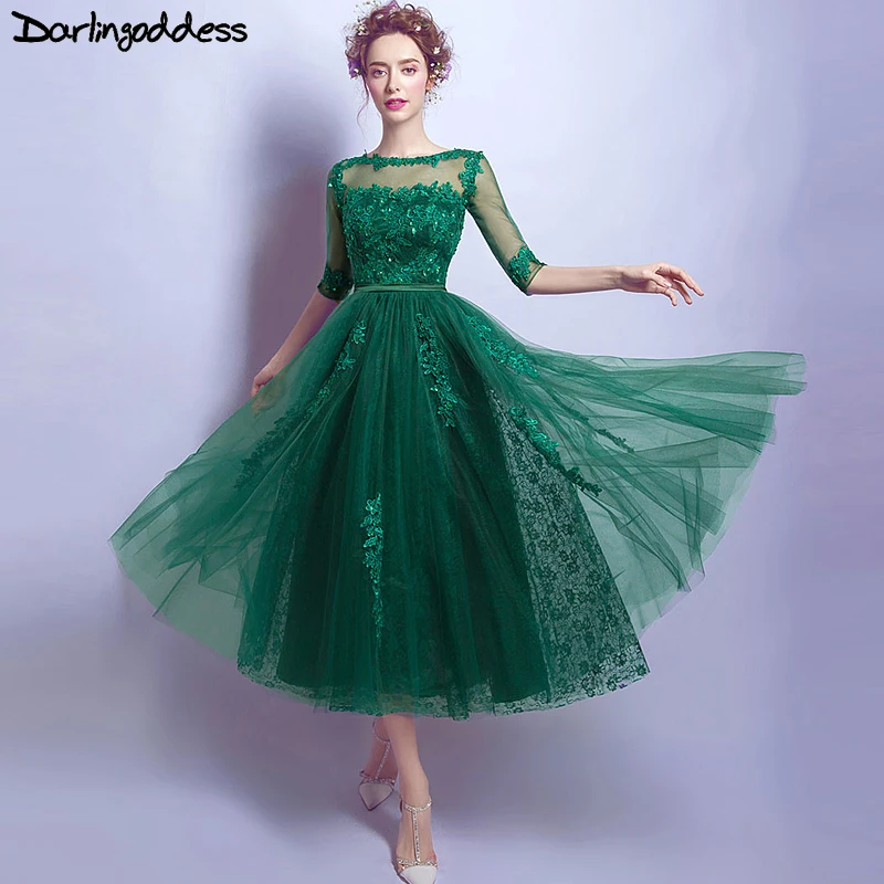 Real Photos Vintage Elie Saab Evening Dress Tea Length Half Sleeves 2017 Elegant Woman Dark Green Appliques Lace Evening Dresses
Real Photos Vintage Elie Saab Evening Dress Tea Length Half Sleeves 2017 Elegant Woman Dark Green Appliques Lace Evening Dresses