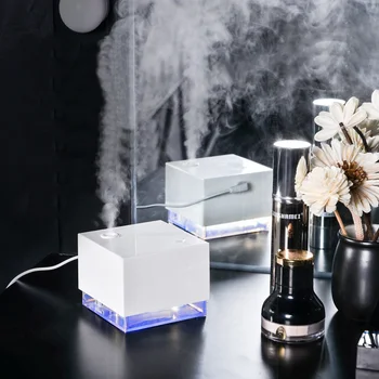 Car Air Humidifier 5V USB Charging Mini Ultrasonic Humidifier Water Cube Shape With LED Blue Light Car Electrical Appliances
Car Air Humidifier 5V USB Charging Mini Ultrasonic Humidifier Water Cube Shape With LED Blue Light Car Electrical Appliances
