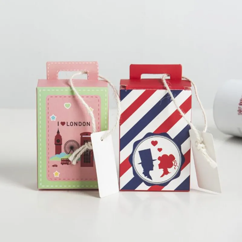 5.5*3.3*8cm Suitcase Candy Box Wedding Party Packing Gift Boxes Bags Baby Shown Favors Party Supplies with Card and Ribbon
5.5*3.3*8cm Suitcase Candy Box Wedding Party Packing Gift Boxes Bags Baby Shown Favors Party Supplies with Card and Ribbon