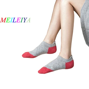 MEI LEI YA Women's Socks Thin Netted Dark Flower Duck Tongue Casual Socks Breathable Comfort Couple Socks 5 Pairs = 10 Pieces
MEI LEI YA Women's Socks Thin Netted Dark Flower Duck Tongue Casual Socks Breathable Comfort Couple Socks 5 Pairs = 10 Pieces