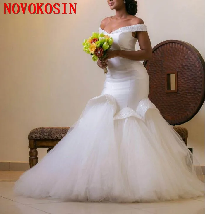Elegant Off Shoulder Mermaid Wedding Dresses 2019 Sleeveless Beading Arab Bridal Dress Sweep Train Sample Lace Up Wedding Gown
Elegant Off Shoulder Mermaid Wedding Dresses 2019 Sleeveless Beading Arab Bridal Dress Sweep Train Sample Lace Up Wedding Gown