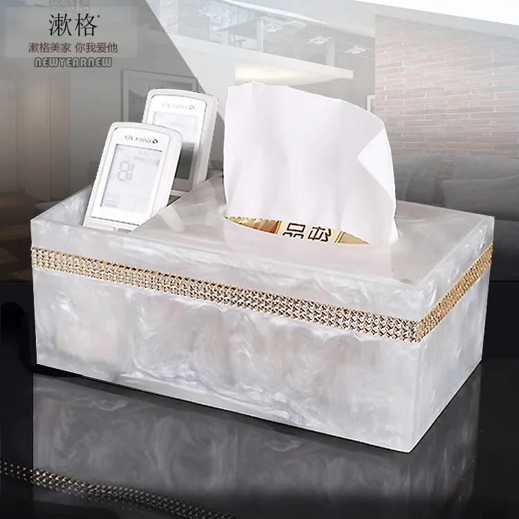 NEWYEARNEW Europe Resin Tissue Box with Crystal Creative Fashion Home Decoration Storage Tissue Holder Box Wedding Gifts
NEWYEARNEW Europe Resin Tissue Box with Crystal Creative Fashion Home Decoration Storage Tissue Holder Box Wedding Gifts