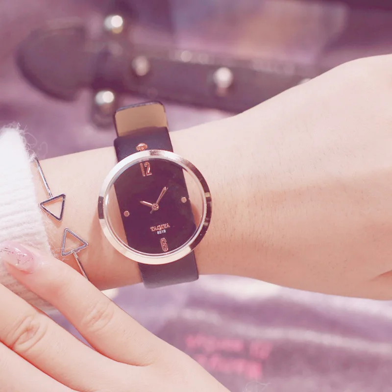Minimalist Simple Hollow Women Quartz Watches Exquisite Luxury Ladies Dress Wristwatch Female Chic Ultra Thin Casual Watch Gift
Minimalist Simple Hollow Women Quartz Watches Exquisite Luxury Ladies Dress Wristwatch Female Chic Ultra Thin Casual Watch Gift