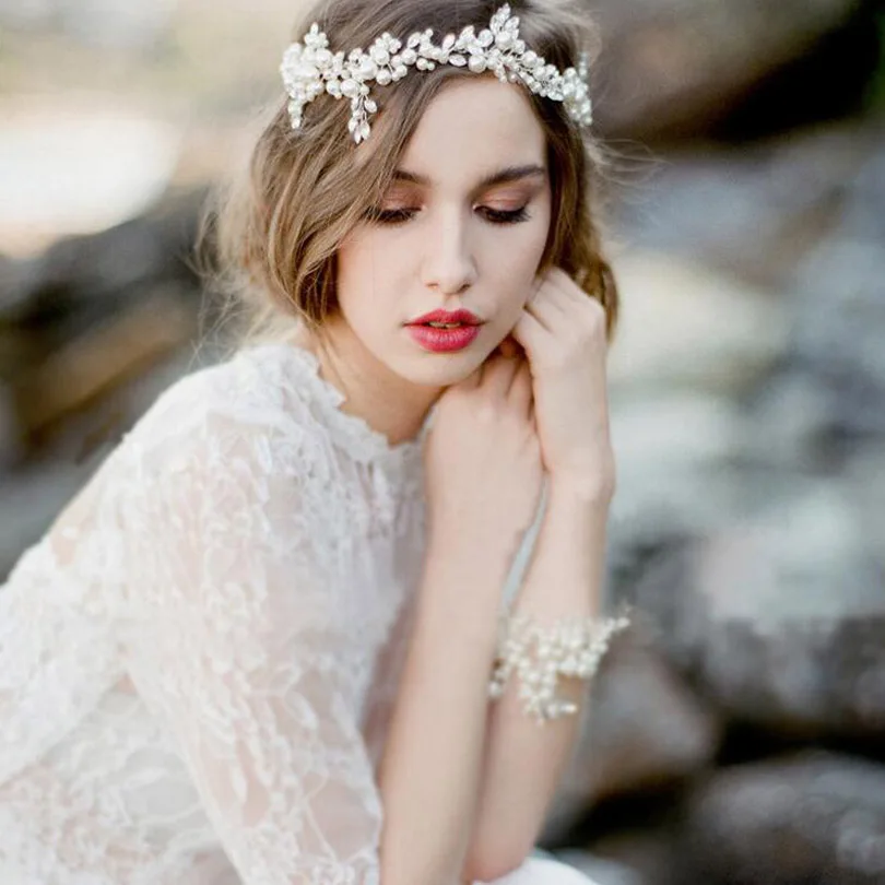 Tiara Bracelet Hairwear Set Silver Pearl Headband Crystal Hair Jewelry Sets Wedding Hair Accessories Bridal Head Chain Headdress
Tiara Bracelet Hairwear Set Silver Pearl Headband Crystal Hair Jewelry Sets Wedding Hair Accessories Bridal Head Chain Headdress