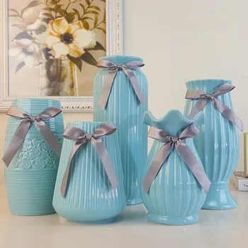 Modern Creative Porcelain Vase Minimalist Living Room Deco Flower Vase Fashion Light Blue Tabletop Vase Modern Fashion Big Vase
Modern Creative Porcelain Vase Minimalist Living Room Deco Flower Vase Fashion Light Blue Tabletop Vase Modern Fashion Big Vase