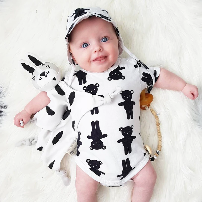 TinyPeople baby Bodysuits Alien print Tiny Cotton short Sleeve summer Newborn bebe dress Bobo Choses Baby Boys Girls Clothing
TinyPeople baby Bodysuits Alien print Tiny Cotton short Sleeve summer Newborn bebe dress Bobo Choses Baby Boys Girls Clothing