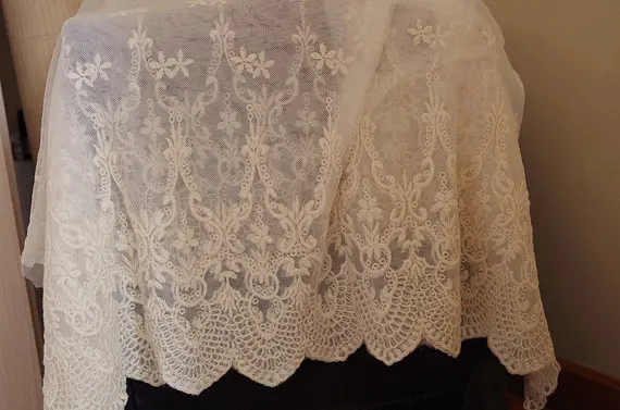 ivory Lace fabric, Embroidered tulle lace fabric, curtain fabric, cotton embroidery lace 10yards
ivory Lace fabric, Embroidered tulle lace fabric, curtain fabric, cotton embroidery lace 10yards