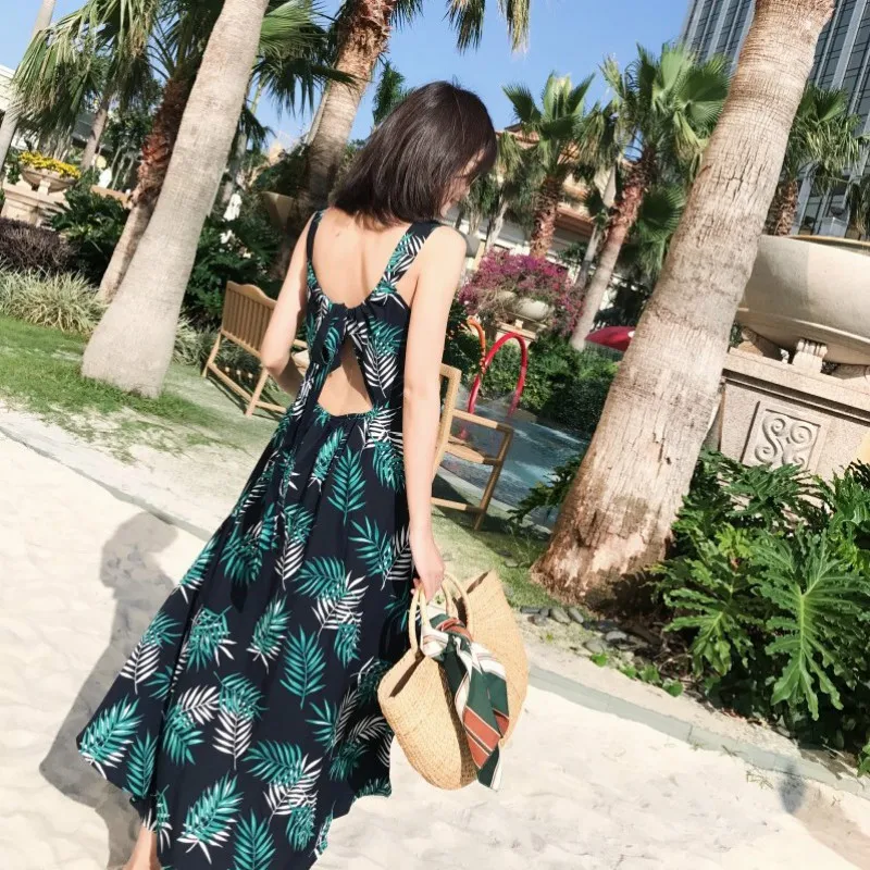 Women Sexy Sleeveless Backless Beach Vocation Dress Bohemian Spaghetti strap Floral Print Midi A-Line Dresses Green Vestidos
Women Sexy Sleeveless Backless Beach Vocation Dress Bohemian Spaghetti strap Floral Print Midi A-Line Dresses Green Vestidos