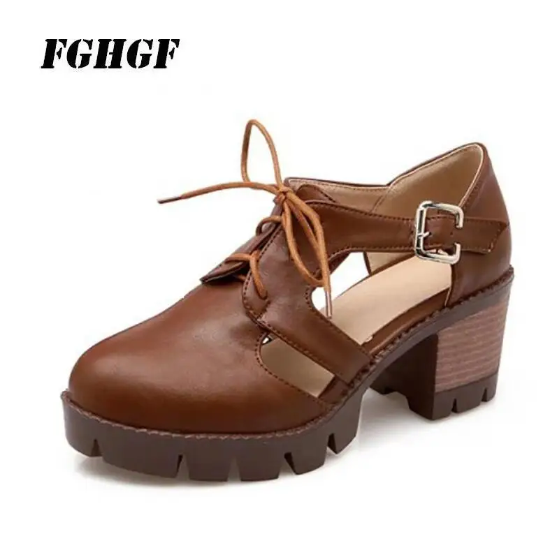 Summer new vintage hollowed-out college lace are low thick with sandals straps buckles joker women's shoes Big size 34 to 43
Summer new vintage hollowed-out college lace are low thick with sandals straps buckles joker women's shoes Big size 34 to 43