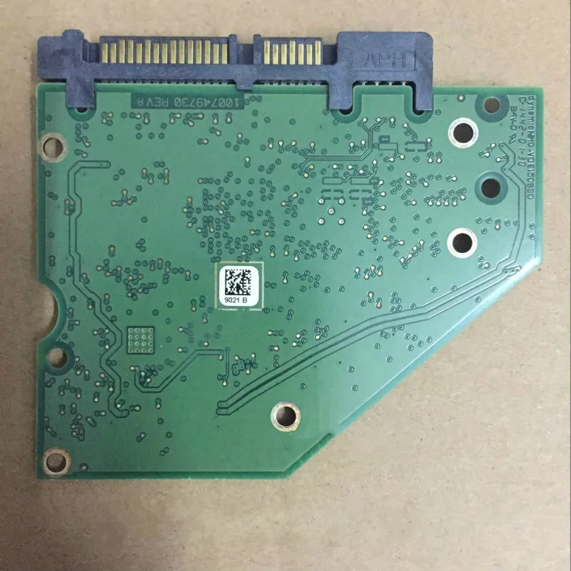 1 PCS Original free delivery 100% test HDD PCB board ST2000DX001 ST1000DM003 100749730 REV A
1 PCS Original free delivery 100% test HDD PCB board ST2000DX001 ST1000DM003 100749730 REV A