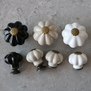 Small Handle Single Hole Retro Rural Pumpkin Cabinet Shoe Cabinet Pull, Small Crown British Ceramic Wardrobe Shoe Cabinet Knob
Small Handle Single Hole Retro Rural Pumpkin Cabinet Shoe Cabinet Pull, Small Crown British Ceramic Wardrobe Shoe Cabinet Knob