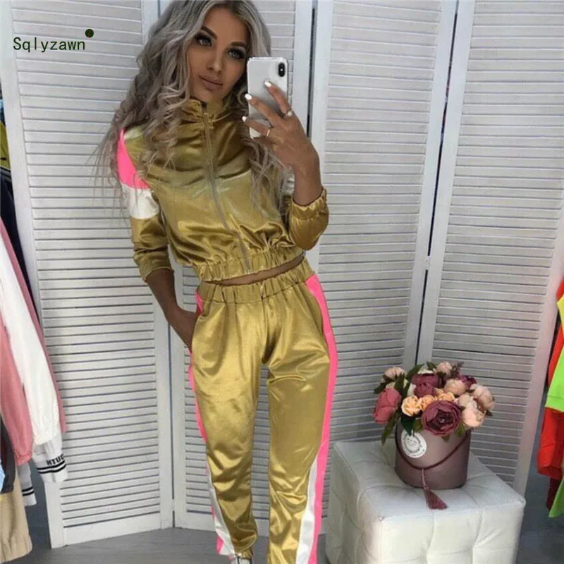 Women Streetwear Sportwear 2 Piece Set Stripe Patchwork Long Sleeve Jacket Top + Jogger Pants Matching Satin Sweatsuit Outfits
Women Streetwear Sportwear 2 Piece Set Stripe Patchwork Long Sleeve Jacket Top + Jogger Pants Matching Satin Sweatsuit Outfits