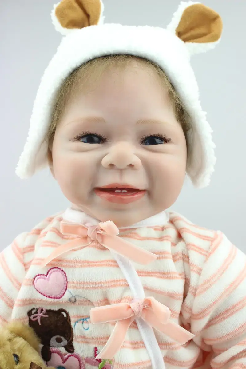 New 22inch 55cm cute reborn baby dolls /newborn silicone reborn babies smiling face rooted hair best baby toys birthday gift
New 22inch 55cm cute reborn baby dolls /newborn silicone reborn babies smiling face rooted hair best baby toys birthday gift