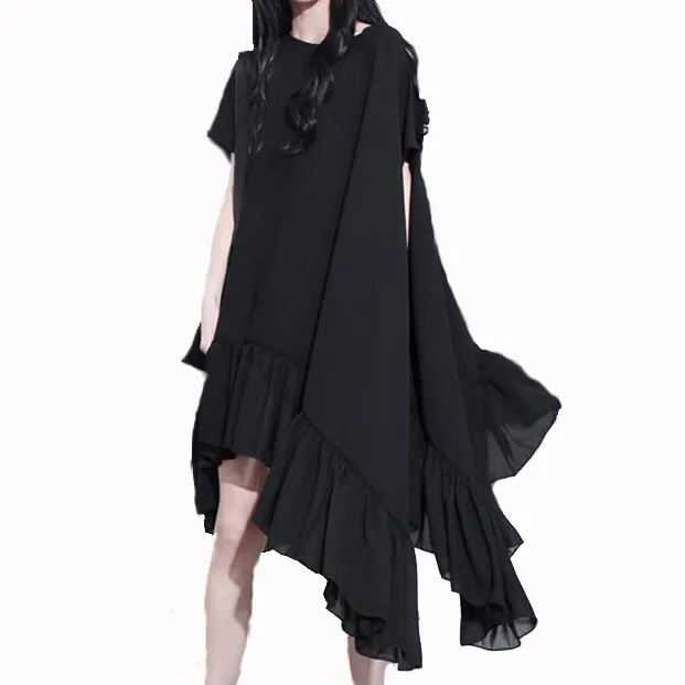 2016 new fashion big lotus leaf chiffon ruffles dresses women lady black loose design plus size asymmetrical hem pleated dress
2016 new fashion big lotus leaf chiffon ruffles dresses women lady black loose design plus size asymmetrical hem pleated dress