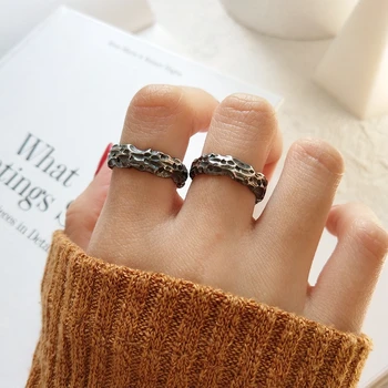 LouLeur 925 sterling silver Thai silver vintage Irregular rigns silver black lovers' open rings for women men fine jewelry gift
LouLeur 925 sterling silver Thai silver vintage Irregular rigns silver black lovers' open rings for women men fine jewelry gift