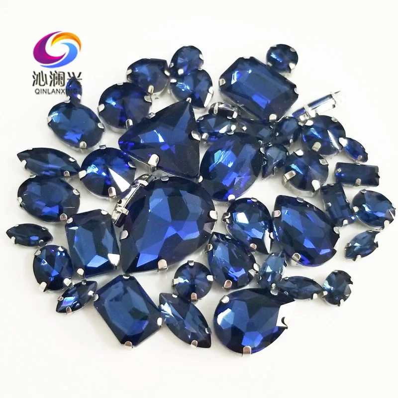 Factory sales 68pcs/bag Ink blue color mix size top glass crystal sew on stones,mix shape rhinestones diy/Clothing accessorie
Factory sales 68pcs/bag Ink blue color mix size top glass crystal sew on stones,mix shape rhinestones diy/Clothing accessorie