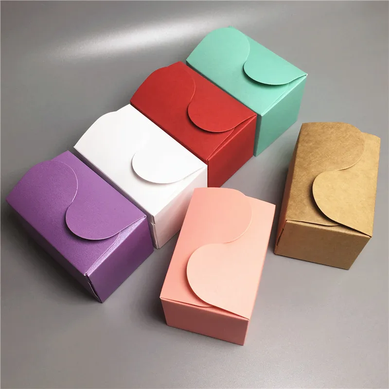 200pcs Paper Handmade Gift Packing Boxes 9x6x6cm DIY Wedding Party Favor Candy Boxes Handmade Baking Cookie Paper Box
200pcs Paper Handmade Gift Packing Boxes 9x6x6cm DIY Wedding Party Favor Candy Boxes Handmade Baking Cookie Paper Box