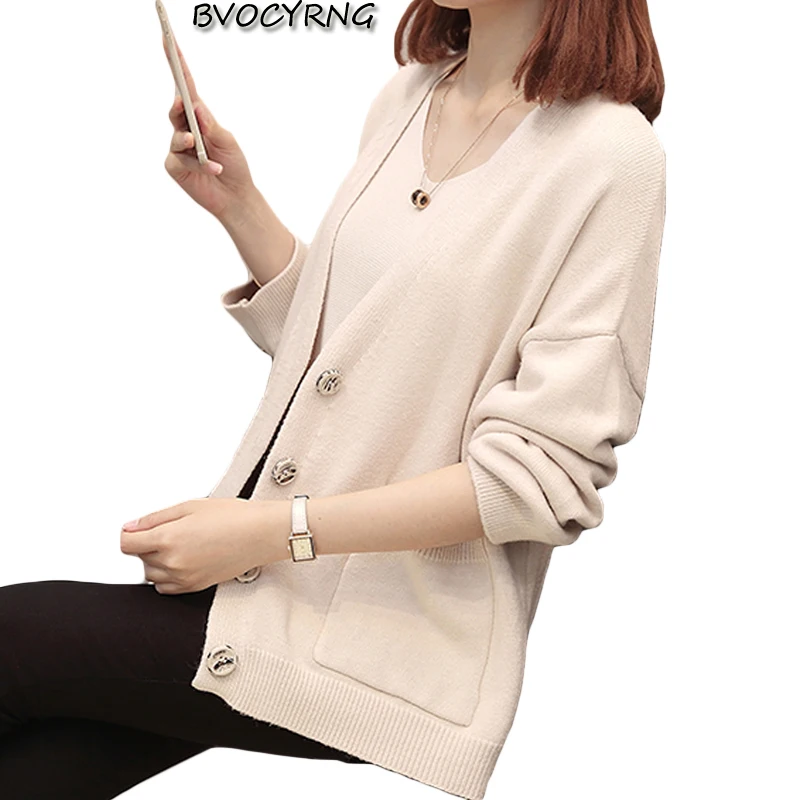 2019 new spring autumn women sweater V-neck loose ladies jacket high-end knit cardigan coat female large size casual tops A1396
2019 new spring autumn women sweater V-neck loose ladies jacket high-end knit cardigan coat female large size casual tops A1396