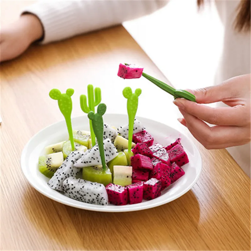 1 set Kawaii Animals mini fruit fork set cartoon resin fruit toothpick bento lunch decorative kitchen accessories
1 set Kawaii Animals mini fruit fork set cartoon resin fruit toothpick bento lunch decorative kitchen accessories