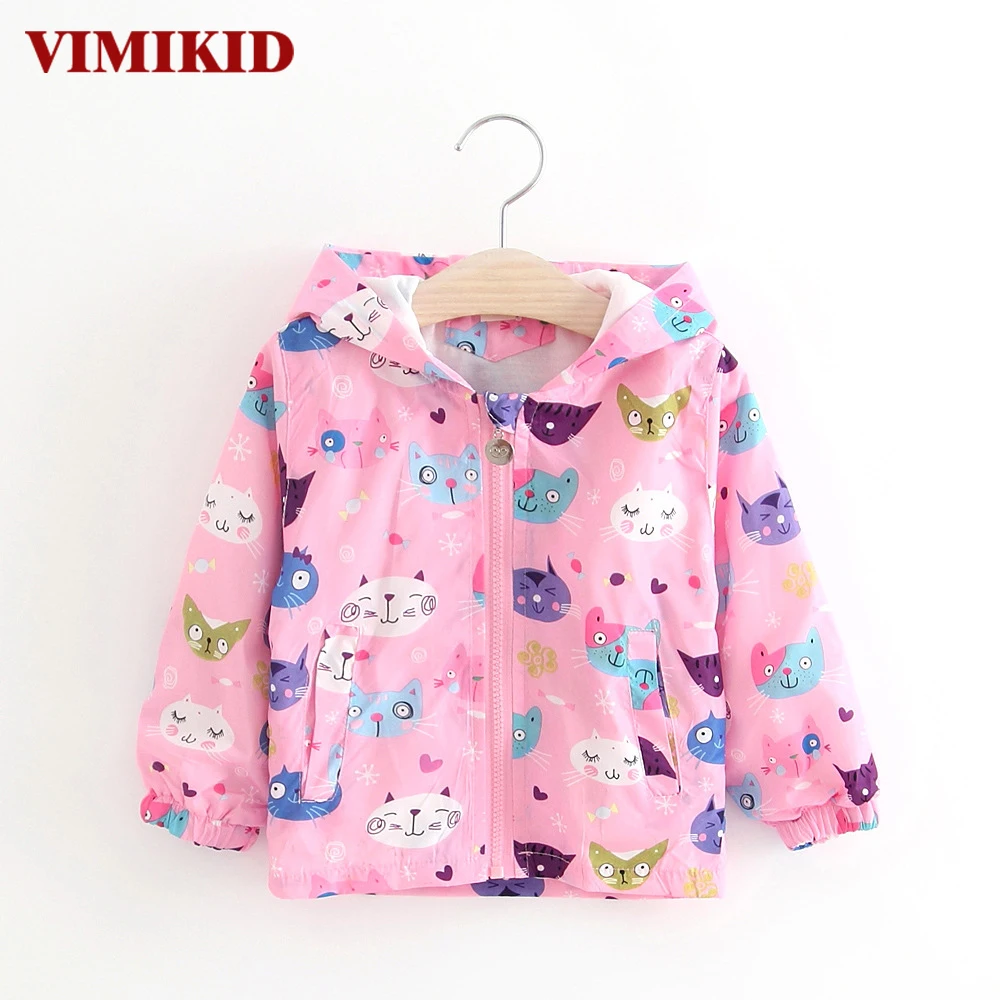 VIMIKID 2017 new Spring and Autumn Jacket sunscreen cardigan coat Cute graffiti With a hat girl clothes children clothing
VIMIKID 2017 new Spring and Autumn Jacket sunscreen cardigan coat Cute graffiti With a hat girl clothes children clothing