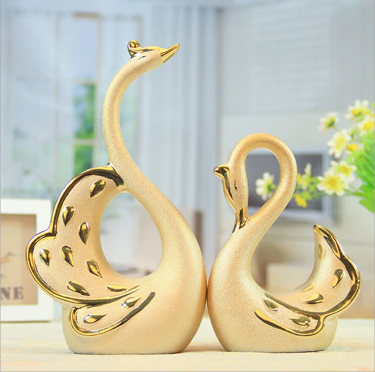 D creative Home Furnishing high-grade ceramic Swan lovers living room TV cabinet wedding gift European decor decoration
D creative Home Furnishing high-grade ceramic Swan lovers living room TV cabinet wedding gift European decor decoration