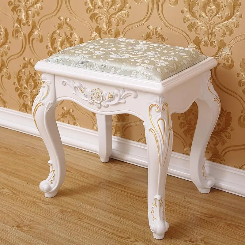 European comb makeup stool simple modern fabric solid wood dressing nail stool garden bedroom shoe bench
European comb makeup stool simple modern fabric solid wood dressing nail stool garden bedroom shoe bench