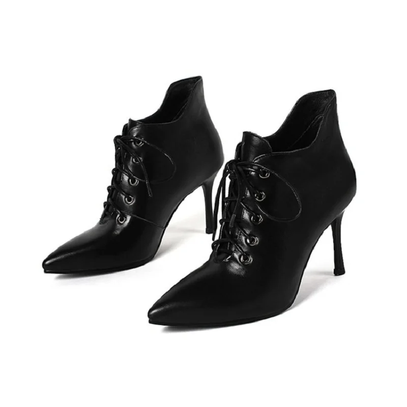 2018 autumn and winter new line with stiletto pointed stiletto high heel women's booties black ljj 0307
2018 autumn and winter new line with stiletto pointed stiletto high heel women's booties black ljj 0307