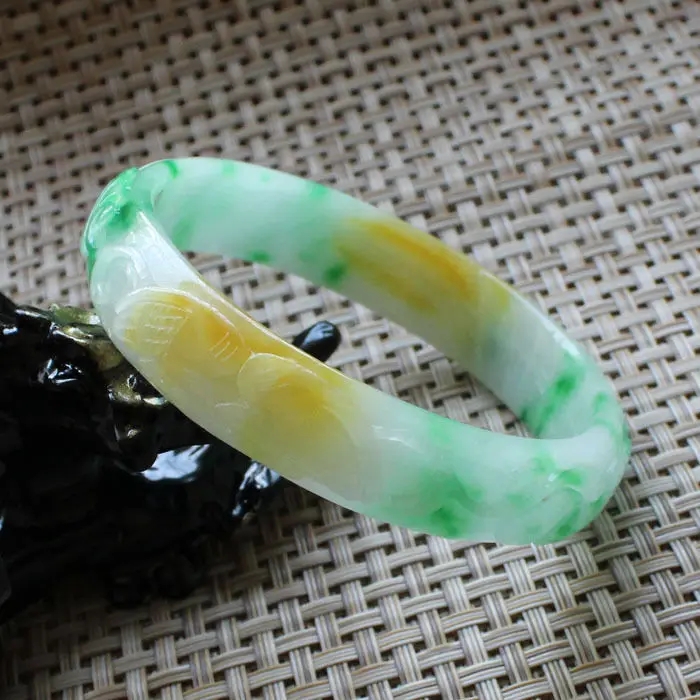 A730 Chinese Hand-carved Emerald Green stoneite stone Gems Bracelet Bangle 61mm 10.20 40
A730 Chinese Hand-carved Emerald Green stoneite stone Gems Bracelet Bangle 61mm 10.20 40