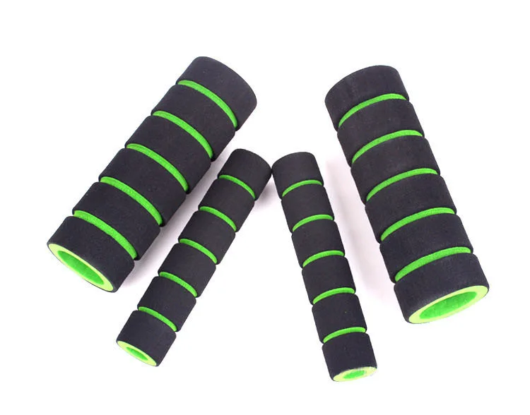 Universal Grips 4pcs/set 2 Grip Cover + 2 Levers Cover Comfort Sponge Foam Motorcycle Scooter Bicycle
Universal Grips 4pcs/set 2 Grip Cover + 2 Levers Cover Comfort Sponge Foam Motorcycle Scooter Bicycle