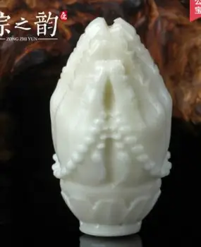 Natural ivory fruit carved Buddha hand back cloud hands Buddha beads crafts artefacts sculpture statue home decoration wedding
Natural ivory fruit carved Buddha hand back cloud hands Buddha beads crafts artefacts sculpture statue home decoration wedding