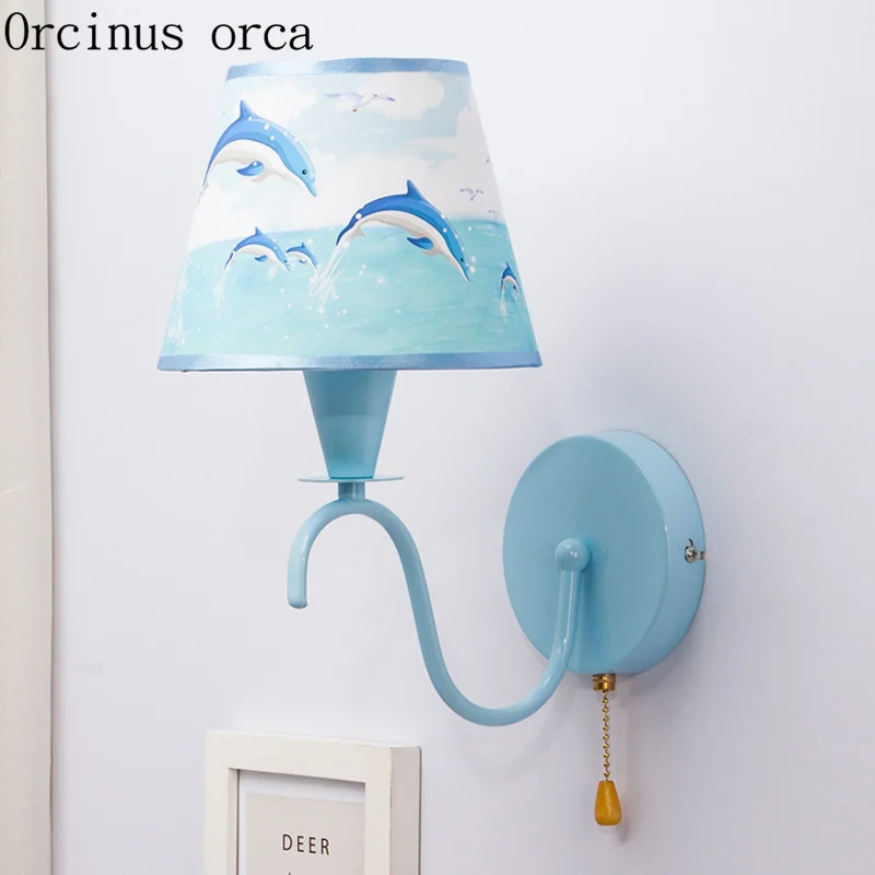 Korean cute deer cartoon wall lamp children's room boys and girls bedroom bedside lamp garden simple LED wall lamp free shipping
Korean cute deer cartoon wall lamp children's room boys and girls bedroom bedside lamp garden simple LED wall lamp free shipping