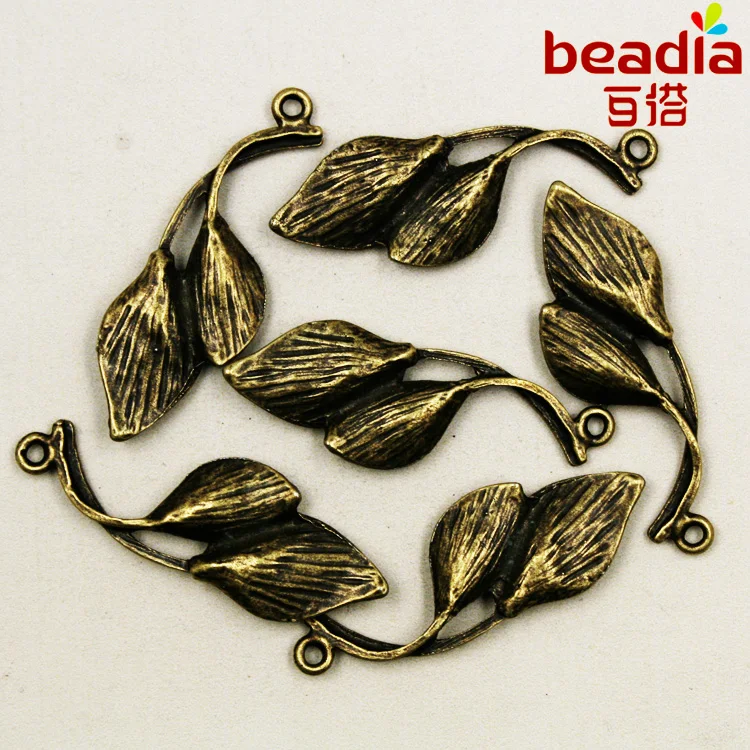 Hot Fashion 10pcs/lot Antique Bronze Plated 15*39MM Common Callalily Pendants Metal Charms Fit Fashion Jewelry
Hot Fashion 10pcs/lot Antique Bronze Plated 15*39MM Common Callalily Pendants Metal Charms Fit Fashion Jewelry