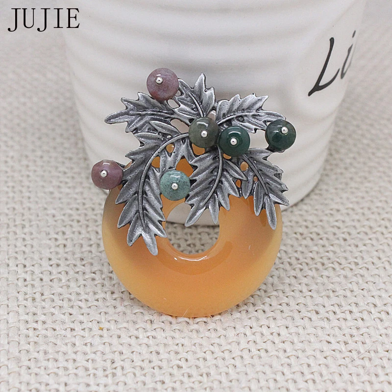 JUJIE Vintage Plant Leaf Brooches For Women 2019 Retro Stone Matel Brooch Pins Big Red Brooch Jewelry Dropshipping
JUJIE Vintage Plant Leaf Brooches For Women 2019 Retro Stone Matel Brooch Pins Big Red Brooch Jewelry Dropshipping