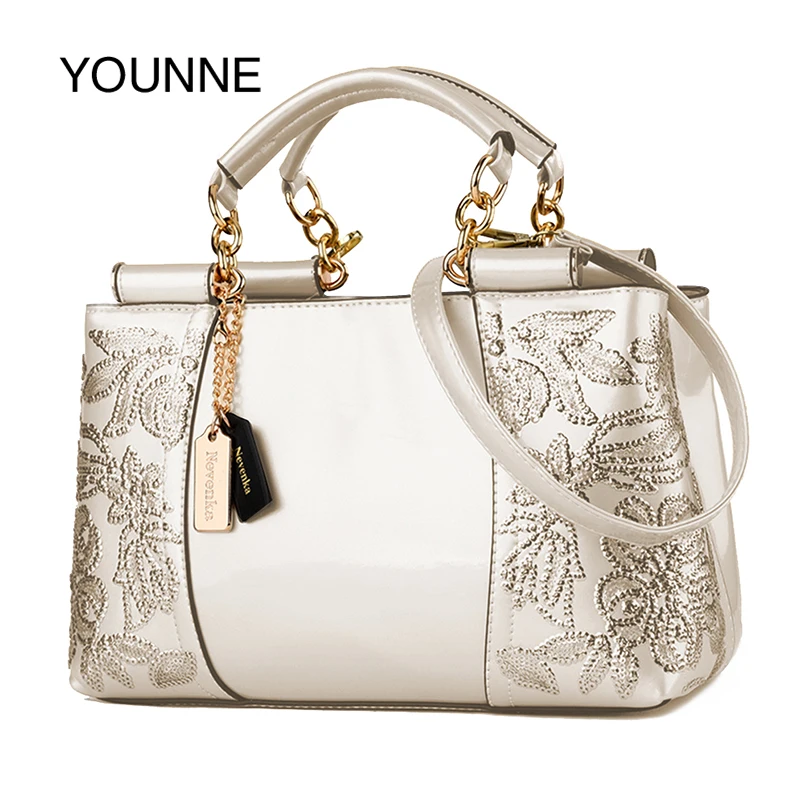 YOUNNE Women Handbag Embroidery Leather Tote Bag Luxury Handbags Women Bags Designer Shoulder Bags Flower Vintage Retro Bags sac
YOUNNE Women Handbag Embroidery Leather Tote Bag Luxury Handbags Women Bags Designer Shoulder Bags Flower Vintage Retro Bags sac