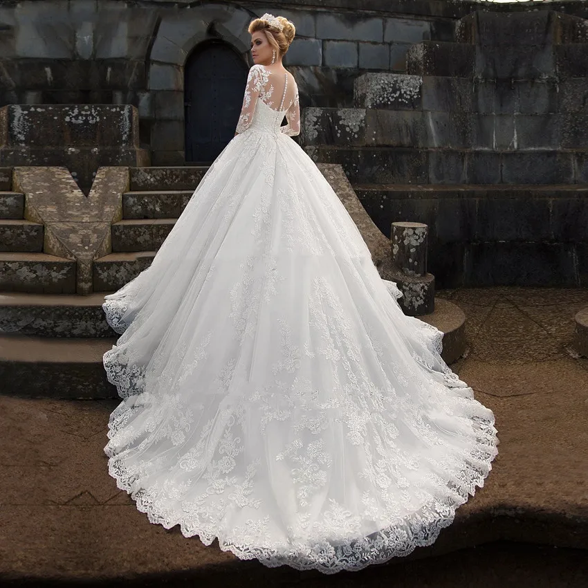 Luxury 3/4 Sleeves Wedding Dress Plus Size Robe De Mariee 2019 White Lace Appliques Turkey Wedding Dresses Bridal Gowns Novias
Luxury 3/4 Sleeves Wedding Dress Plus Size Robe De Mariee 2019 White Lace Appliques Turkey Wedding Dresses Bridal Gowns Novias