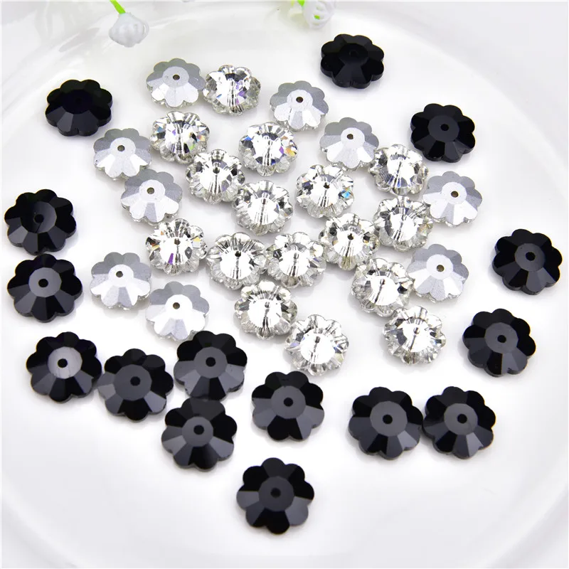 36pcs/bag 6-14m black Crystal Color Silver Base Sew On Rhinestone flower Beads Sew On Stones Spacer buttons for Garment Jewelry
36pcs/bag 6-14m black Crystal Color Silver Base Sew On Rhinestone flower Beads Sew On Stones Spacer buttons for Garment Jewelry