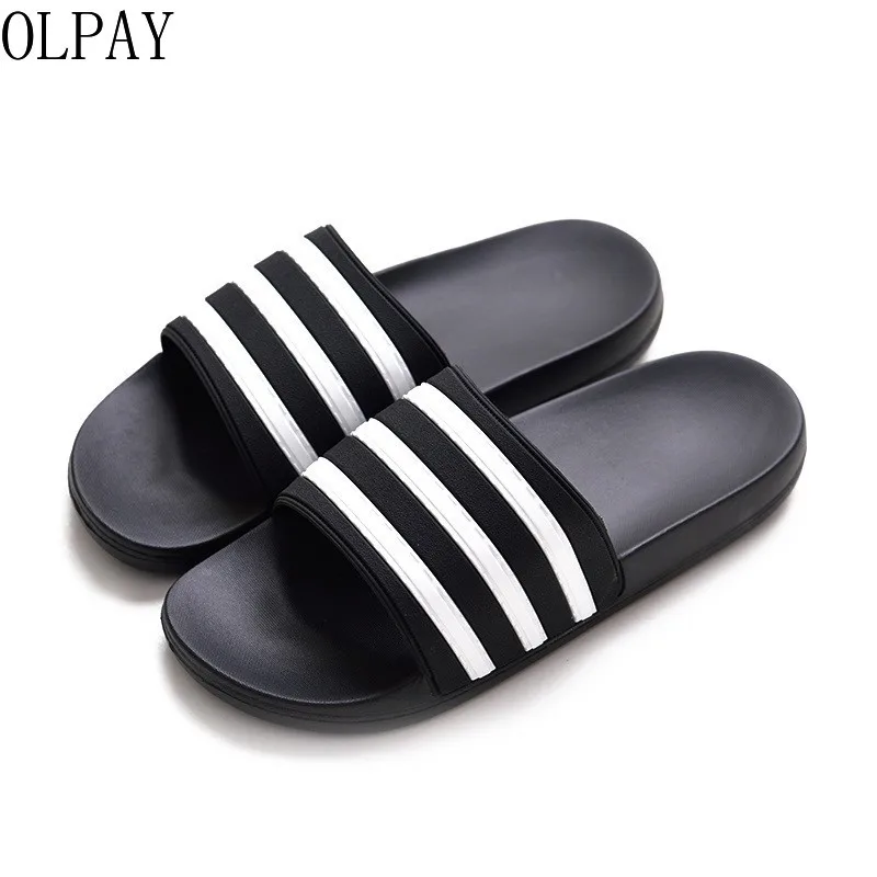 Summer men's Slippers fashion indoor and outdoor couples a word drag anti-skid slippers
Summer men's Slippers fashion indoor and outdoor couples a word drag anti-skid slippers