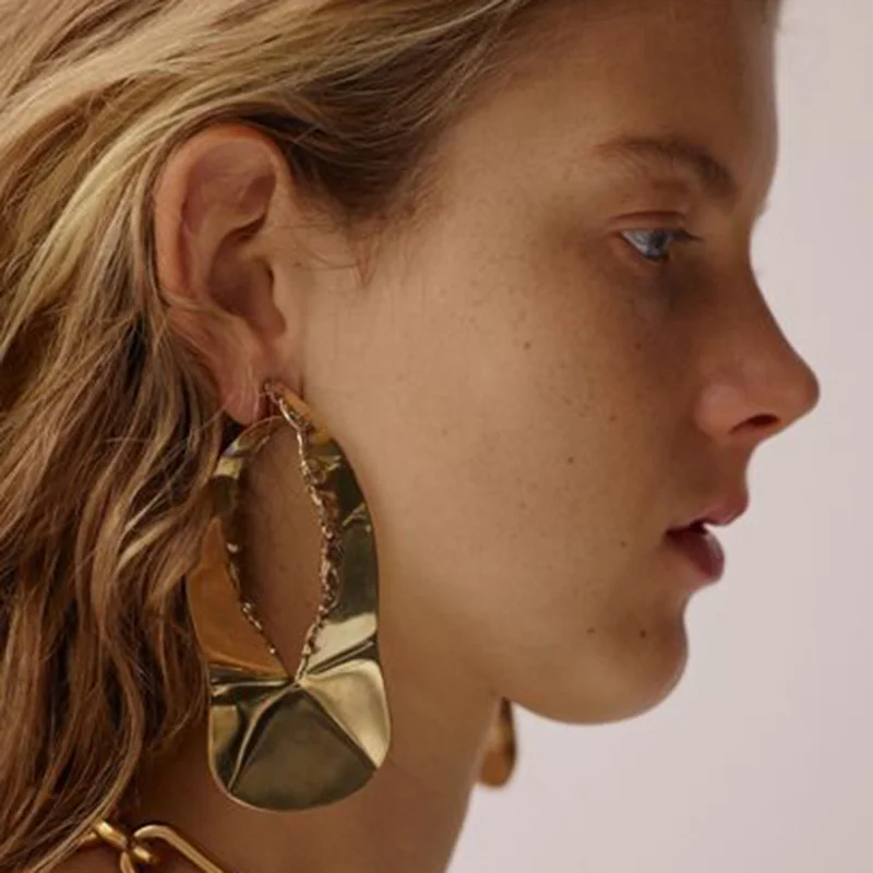 2019 Vintage Punk Gold Color Earrings For Women Geometric Metal Statement Earrings Fashion Accessory Wholesale
2019 Vintage Punk Gold Color Earrings For Women Geometric Metal Statement Earrings Fashion Accessory Wholesale