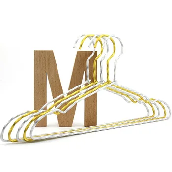 Aluminum twisted wire Clothes Hangers, Non-slip hanger for Coat,Residential or commercial hangers (10 pieces/Lot)
Aluminum twisted wire Clothes Hangers, Non-slip hanger for Coat,Residential or commercial hangers (10 pieces/Lot)