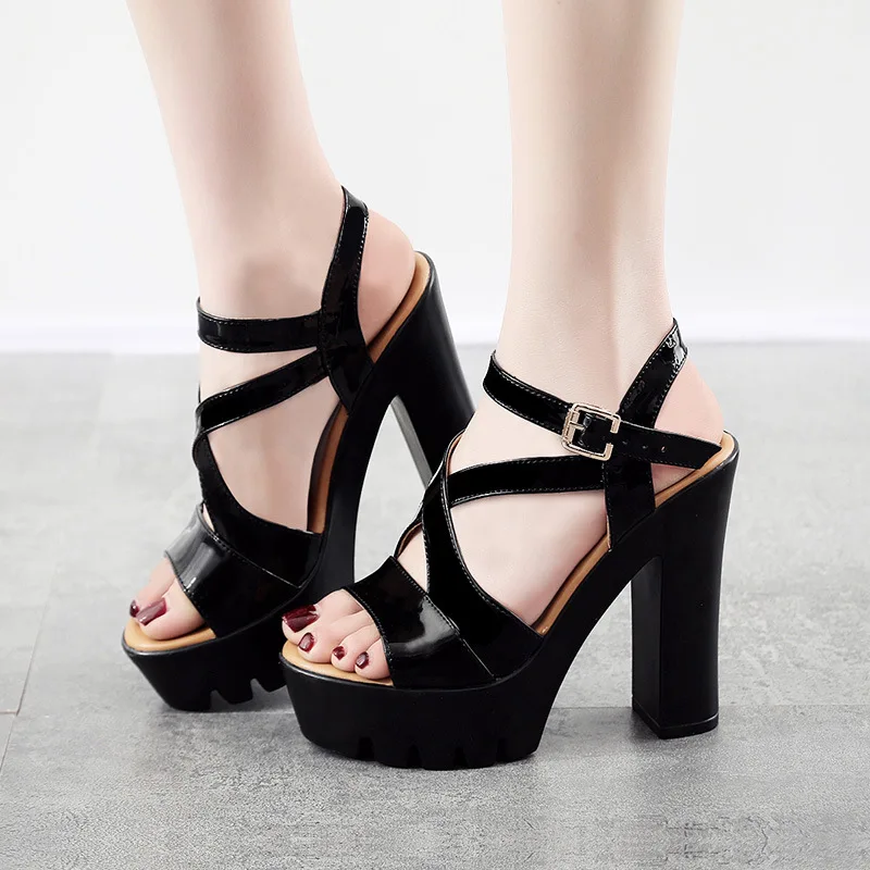 Big Size 32-43 Block Heel Gladiator Sandals Women Shoes Summer 2019 Open Head High Heels Patent Leather Sandals Wedding Shoe
Big Size 32-43 Block Heel Gladiator Sandals Women Shoes Summer 2019 Open Head High Heels Patent Leather Sandals Wedding Shoe