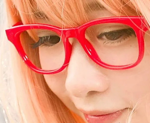 Бесплатная доставка за пределы границы Mirai kuriama Аниме Косплей красная оправа для