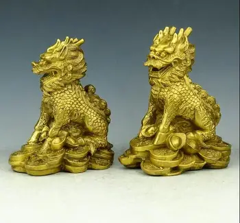 14cm Pure copper, step on the money, sit on the Kirin home decoration craft ornaments
14cm Pure copper, step on the money, sit on the Kirin home decoration craft ornaments