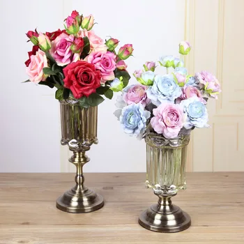 A European modern luxury crystal glass vases neo-classical living room TV cabinet decoration simulation floral home decoration
A European modern luxury crystal glass vases neo-classical living room TV cabinet decoration simulation floral home decoration