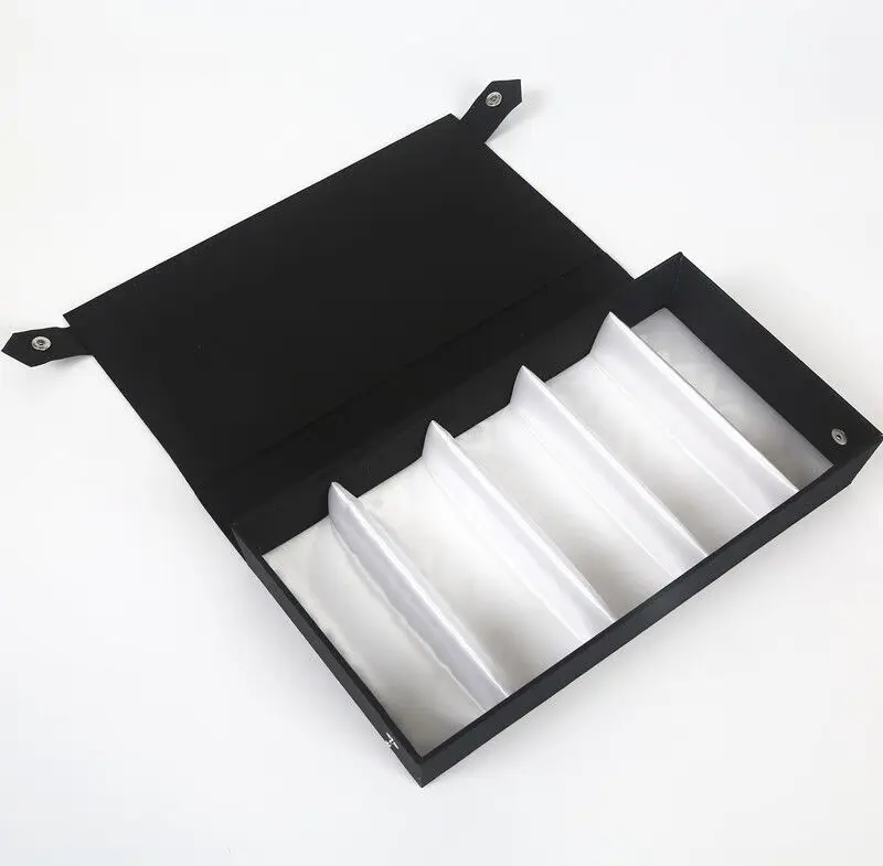 Black 5 Checks Glasses Display Case Box Sunglasses Storage Box Holder Eyewear Organizer Collector Eyeglass Box Factory direct
Black 5 Checks Glasses Display Case Box Sunglasses Storage Box Holder Eyewear Organizer Collector Eyeglass Box Factory direct
