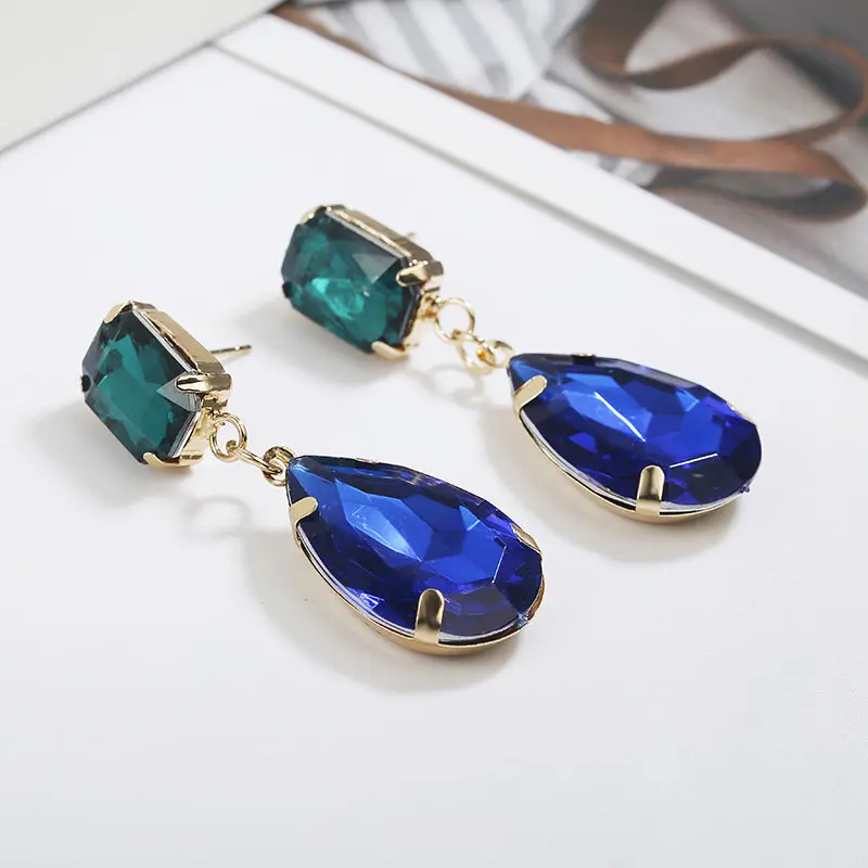 2018 New fashion Crystal glass Water Drop Pendant drop Earring Women Jewelry Wholesale
2018 New fashion Crystal glass Water Drop Pendant drop Earring Women Jewelry Wholesale