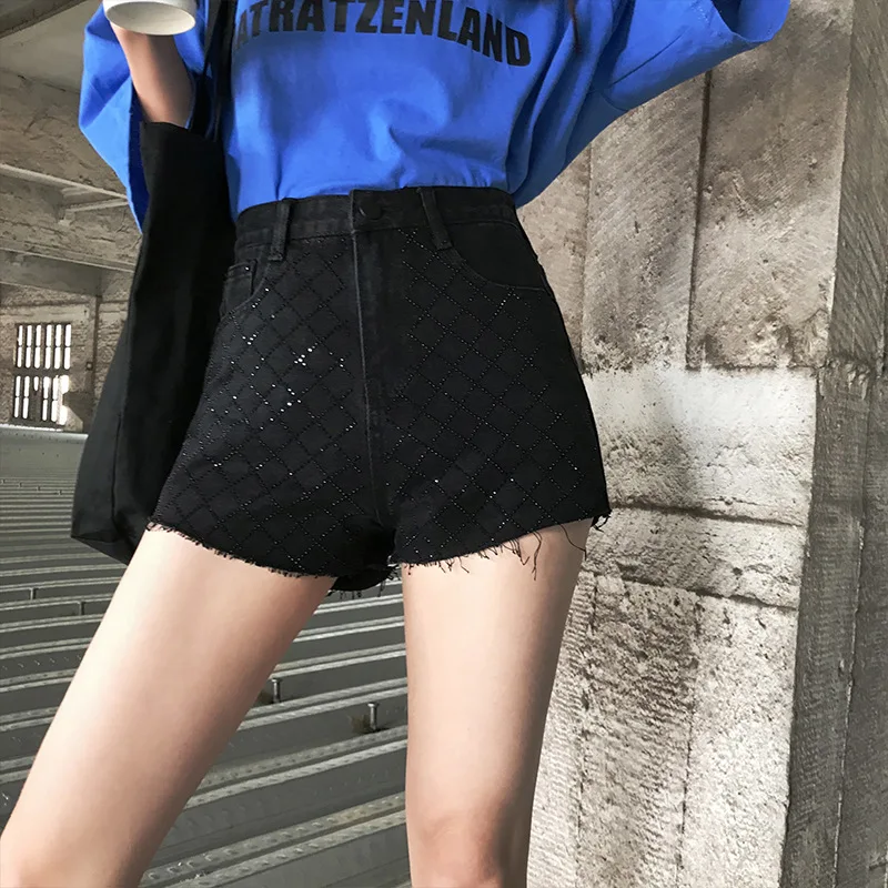 2019 New Arrival High Elastic Waist Wide Leg Shorts Jeans Black Blue Short Femme Streetwear Summer Women Denim Shorts
2019 New Arrival High Elastic Waist Wide Leg Shorts Jeans Black Blue Short Femme Streetwear Summer Women Denim Shorts
